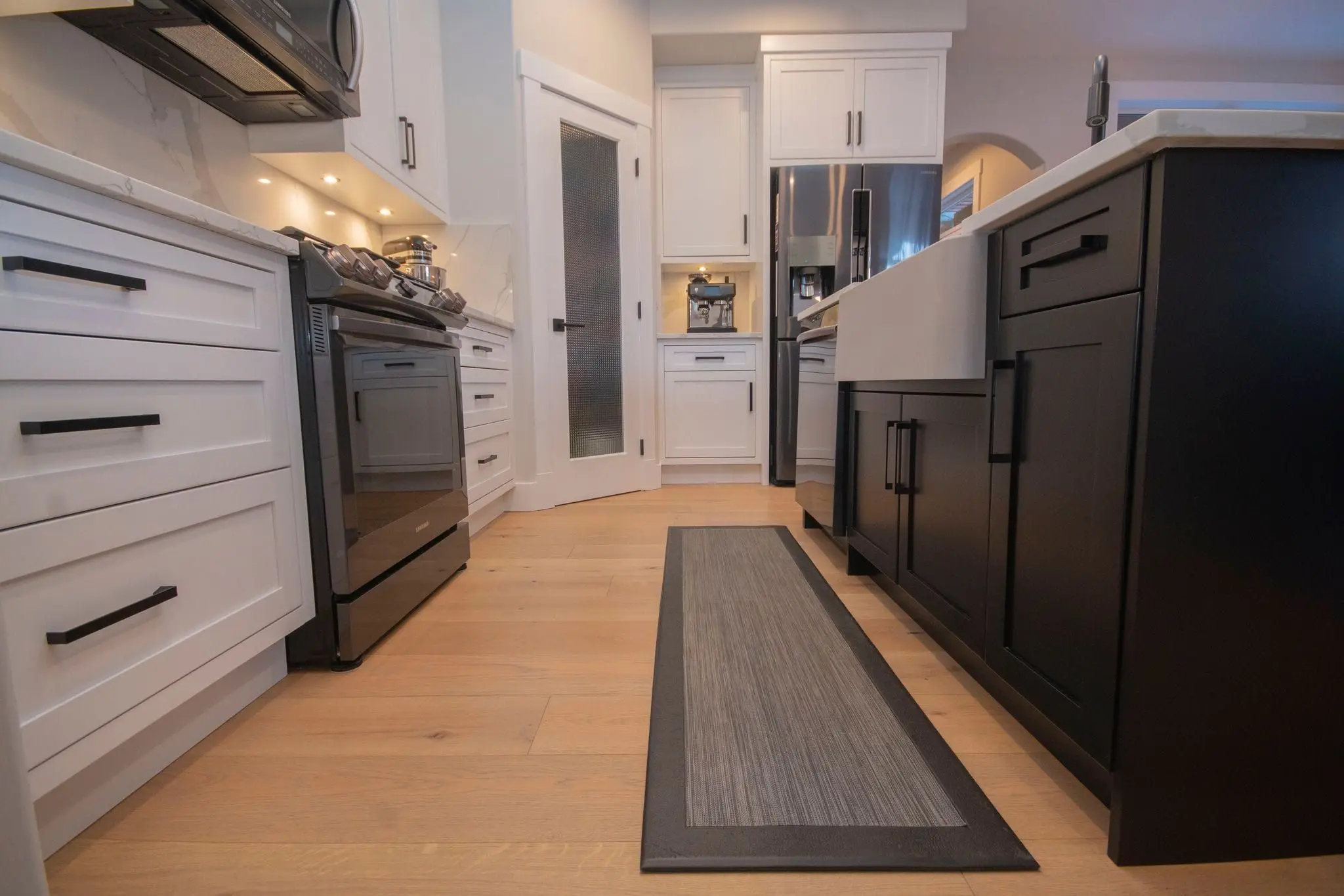 Garrison Woods Kitchen — photograph 1